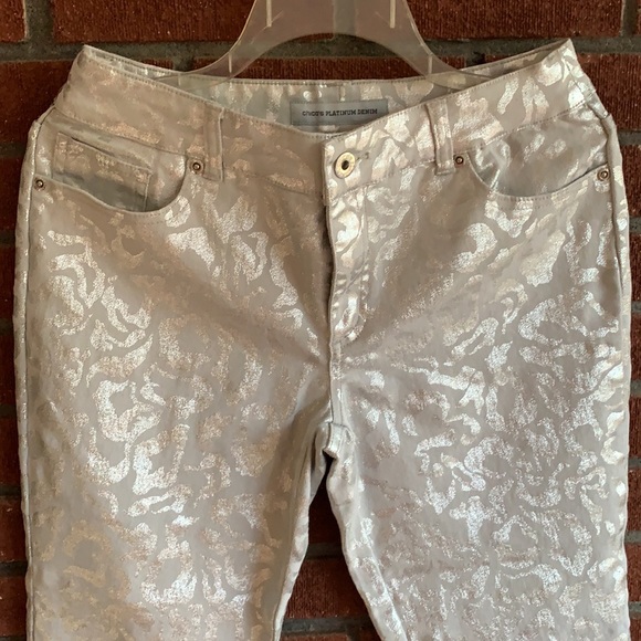 Chico’s Platinum Denim Capri/ crops - Picture 3 of 13